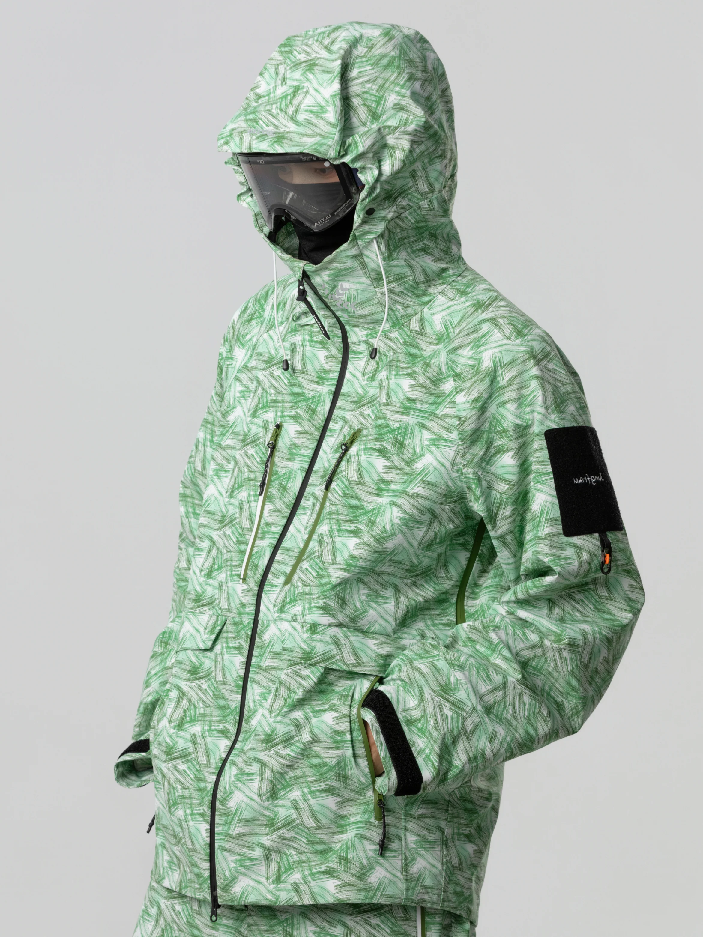 Jungfrau Aurora Green 3L Snow Jacket - Unisex